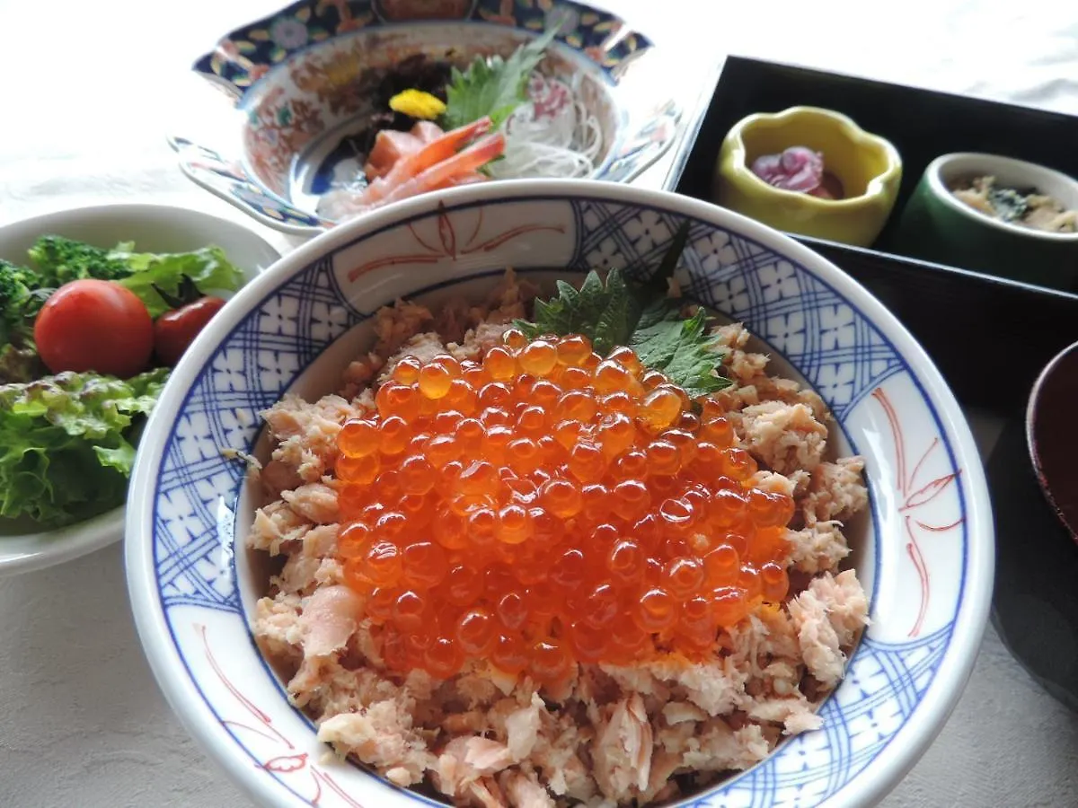 千岁市特雷斯大酒店 3*, 千岁